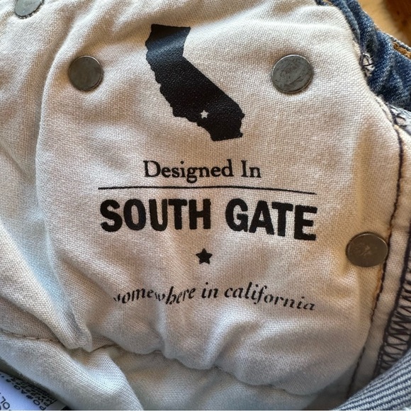 AG Isabelle High Rise Straight Crop Jeans - Picture 9 of 13